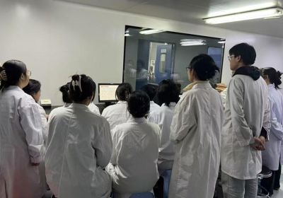 觀(guān)看“開(kāi)工第一課”，為節(jié)后復(fù)工保駕護(hù)航